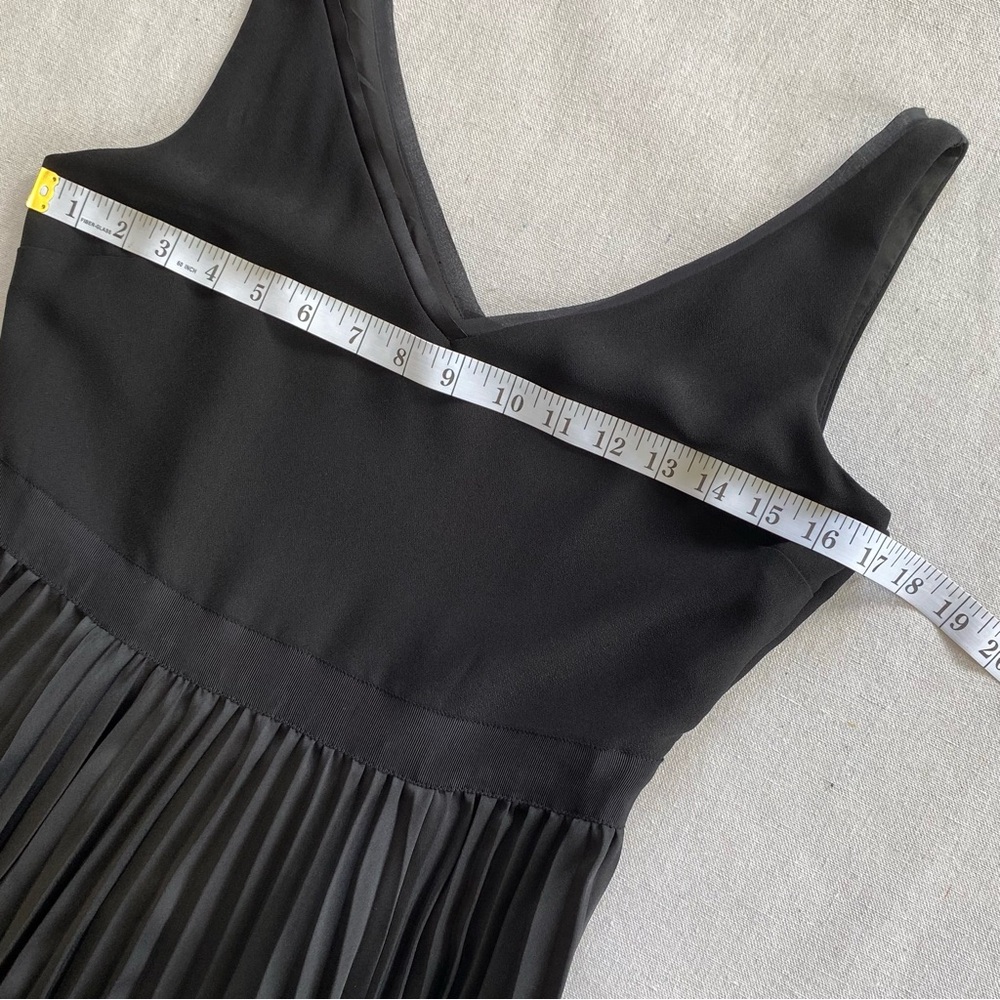 Banana Republic Pleated Fit Flare Sleeveless Dress - Picture 6 of 14